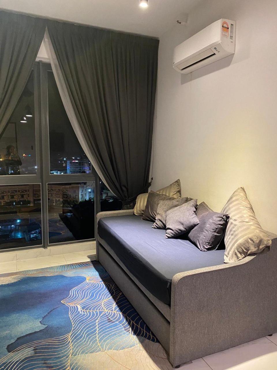 קוטה בארו Niks Troika Homestay מראה חיצוני תמונה